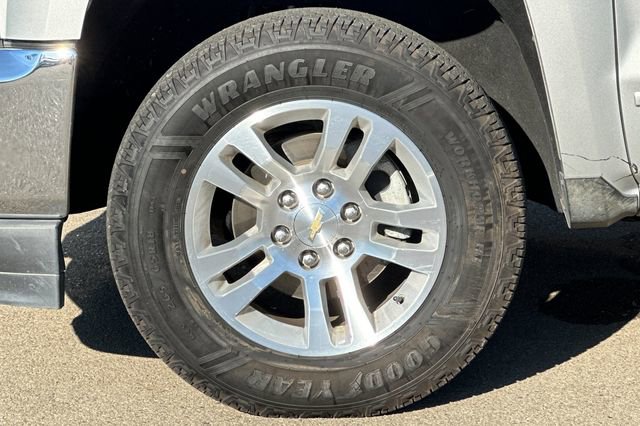 Used 2018 Chevrolet Silverado 1500 LT w/ All Star Edition image 27