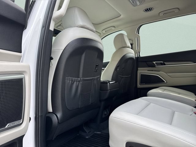 Used 2022 Kia Telluride S FWD image 17