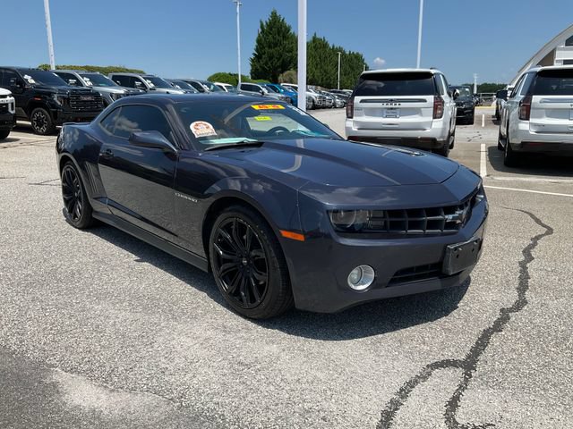 Used 2013 Chevrolet Camaro LT w/ Dusk Special Edition RWD image 3