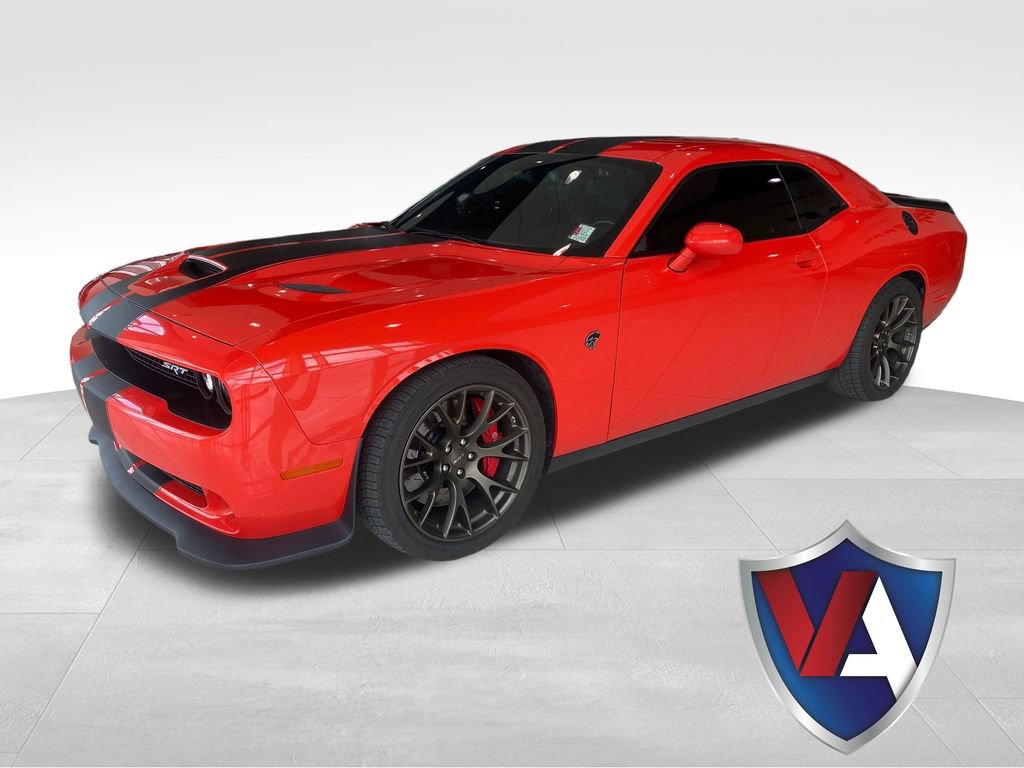 Used 2016 Dodge Challenger SRT Hellcat RWD image 1