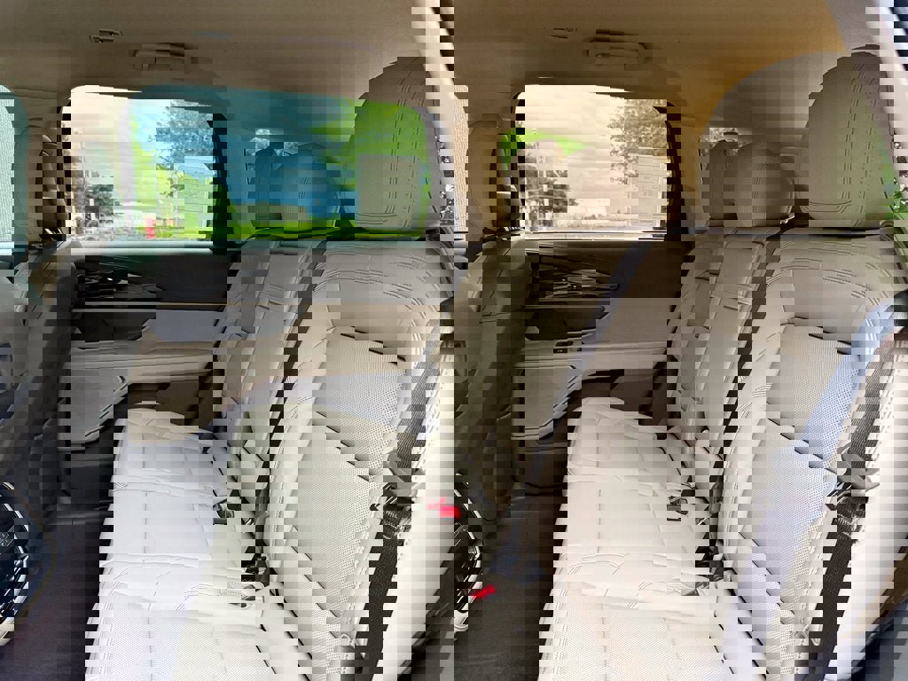 New 2025 Lincoln Nautilus Premier w/ Jet Appearance Package image 11