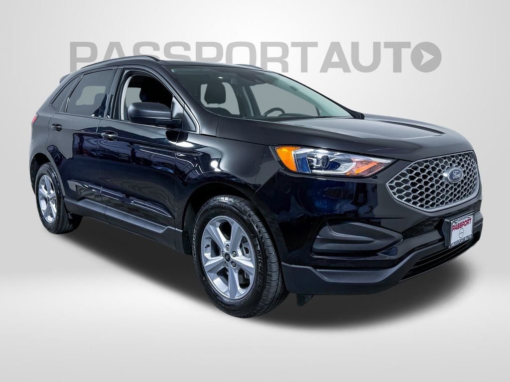 Used 2024 Ford Edge SE image 5
