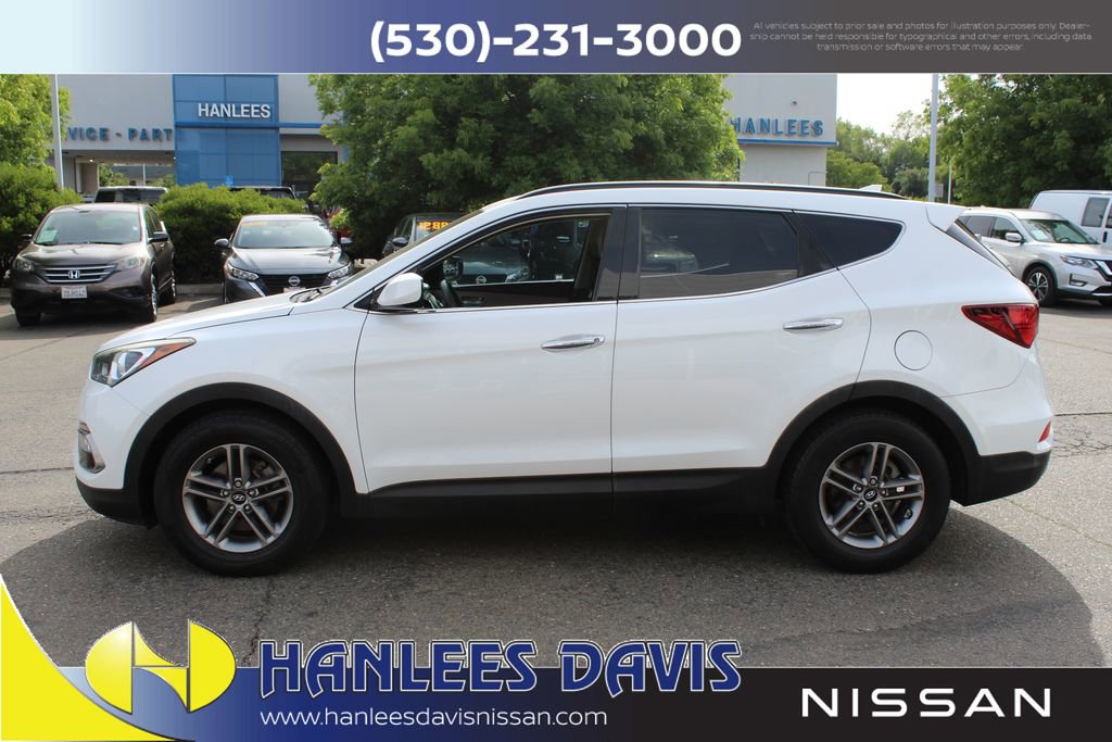 Used 2017 Hyundai Santa Fe Sport FWD image 2