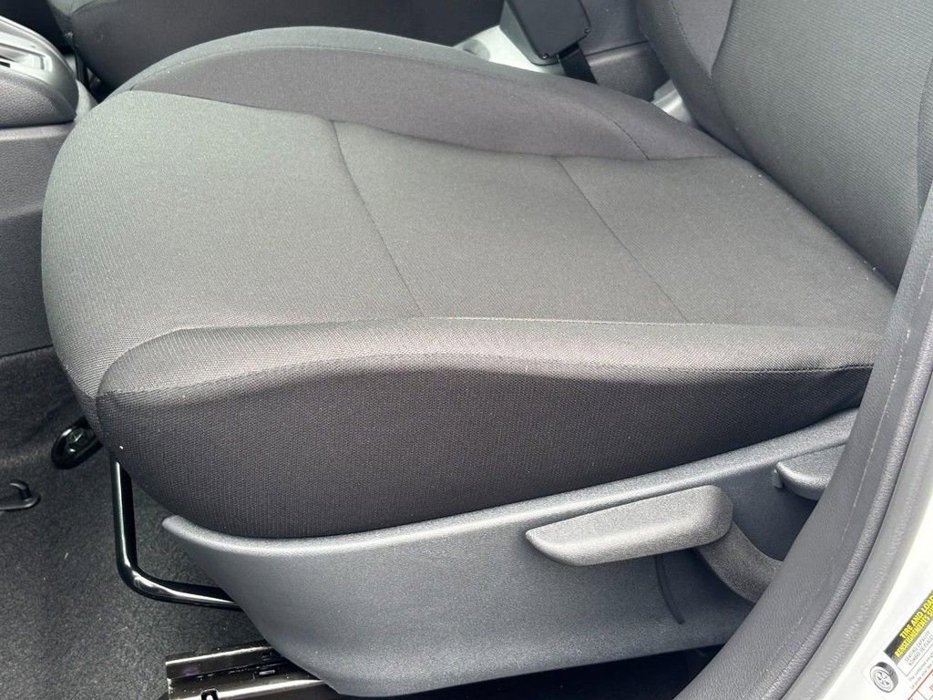 Used 2025 Nissan Kicks Play S image 18