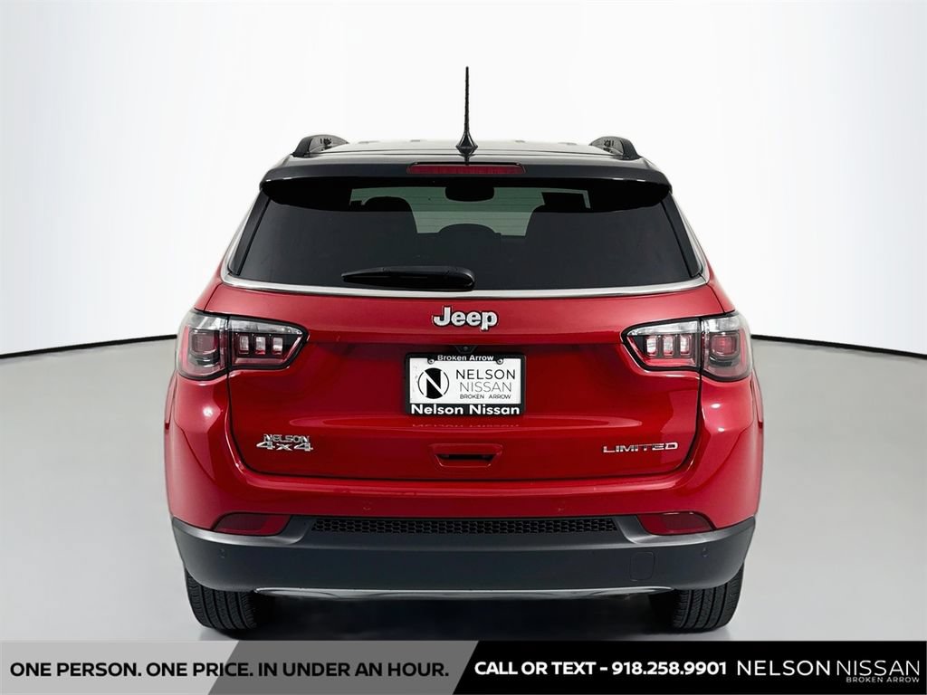 Used 2024 Jeep Compass Limited AWD/4WD image 6