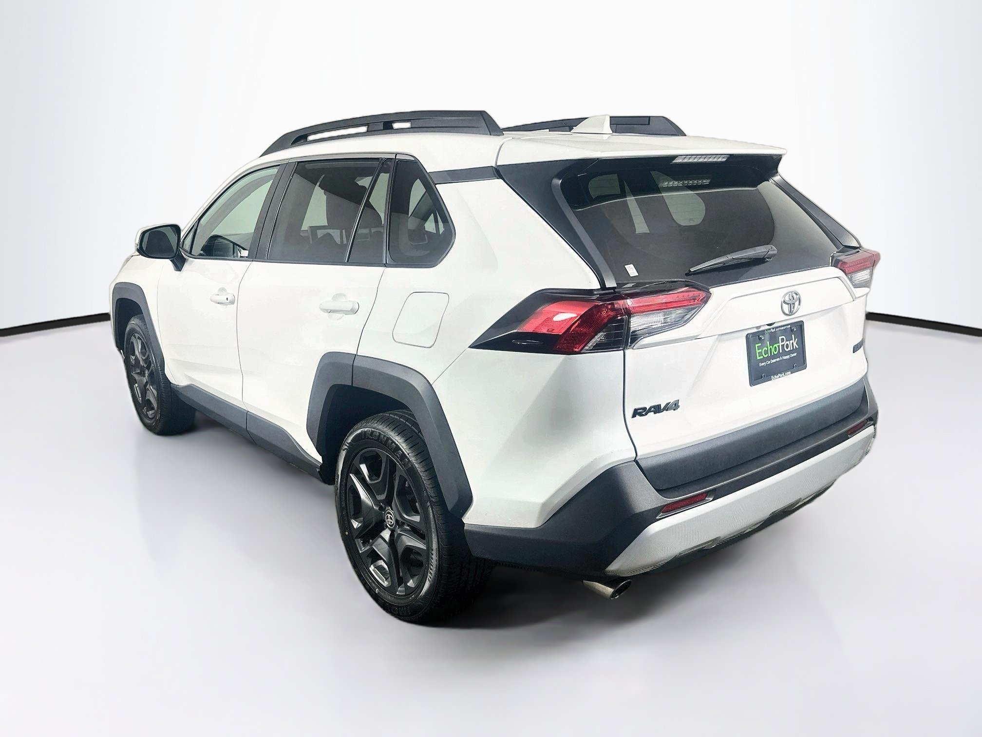 Used 2024 Toyota RAV4 Adventure AWD/4WD image 5