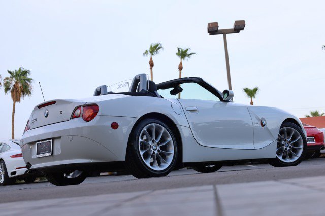 Used 2004 BMW Z4 2.5i RWD image 20
