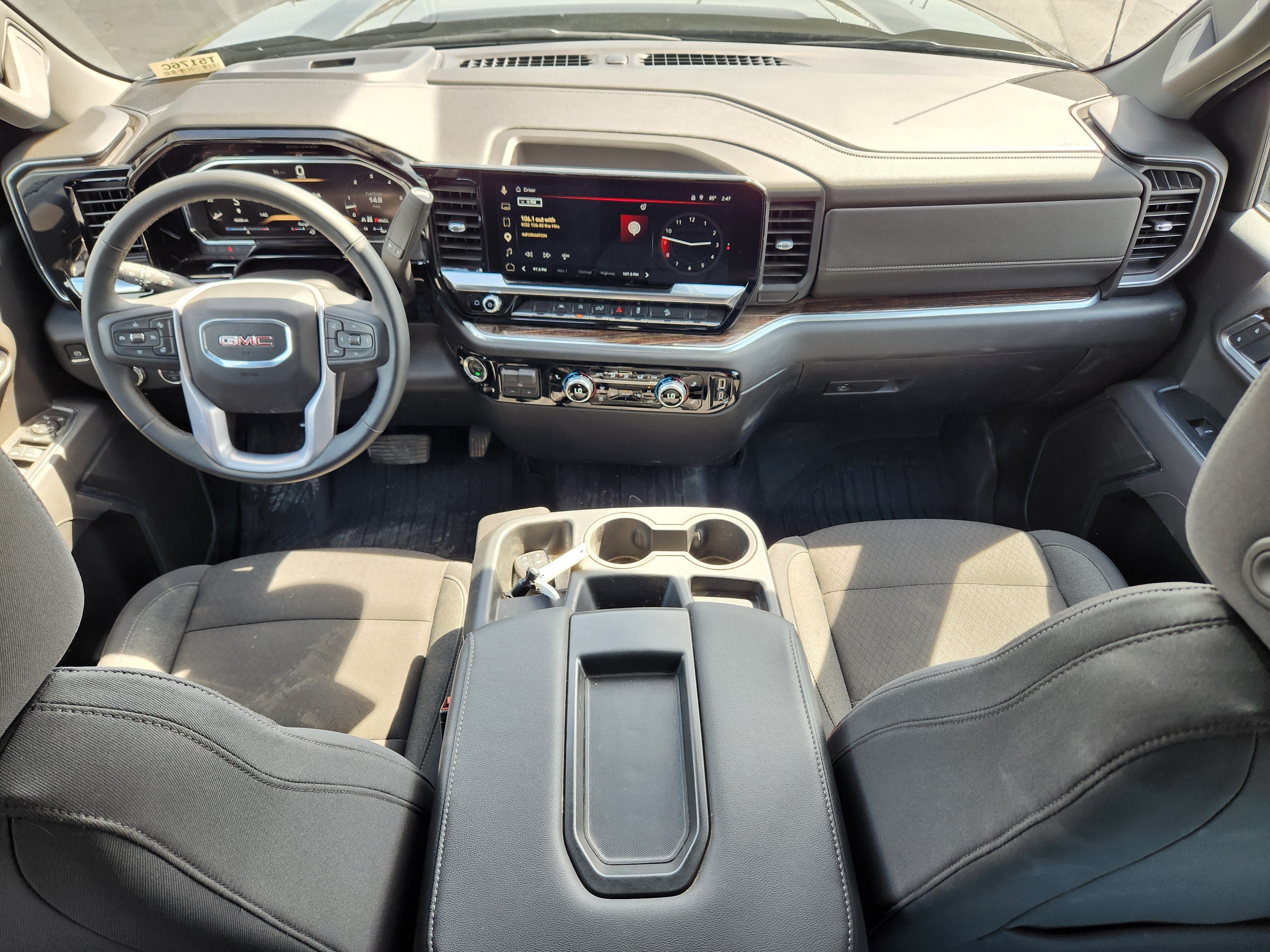 New 2026 GMC Sierra 1500 Elevation w/ X31 Off-Road Package AWD/4WD image 10