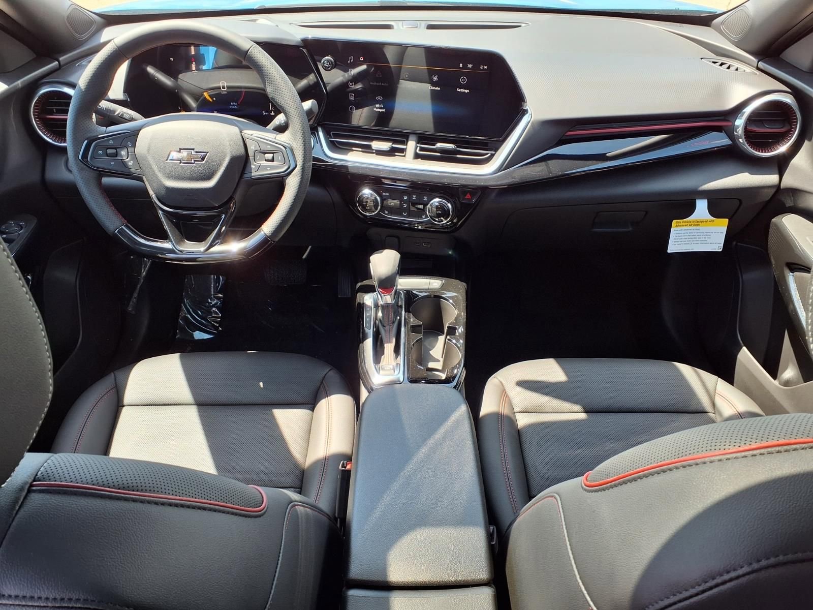 New 2026 Chevrolet Trax RS w/ Sunroof Package FWD image 10