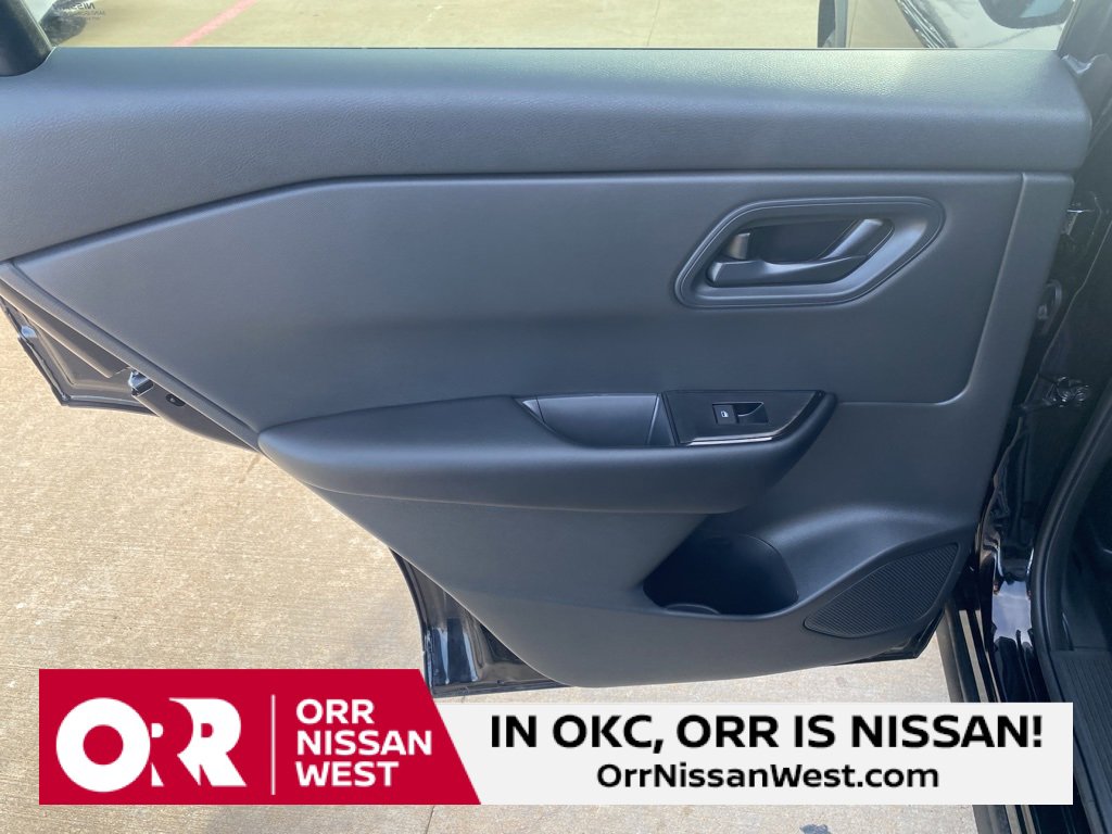 Used 2026 Nissan Rogue S image 13