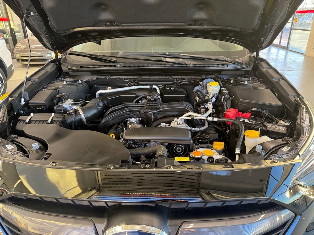 Used 2025 Subaru Outback Limited image 21