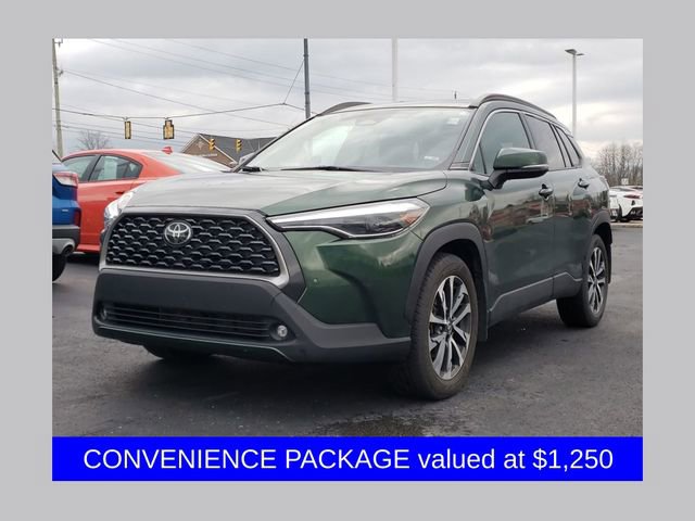 Used 2023 Toyota Corolla Cross XLE w/ Convenience Package AWD/4WD image 1