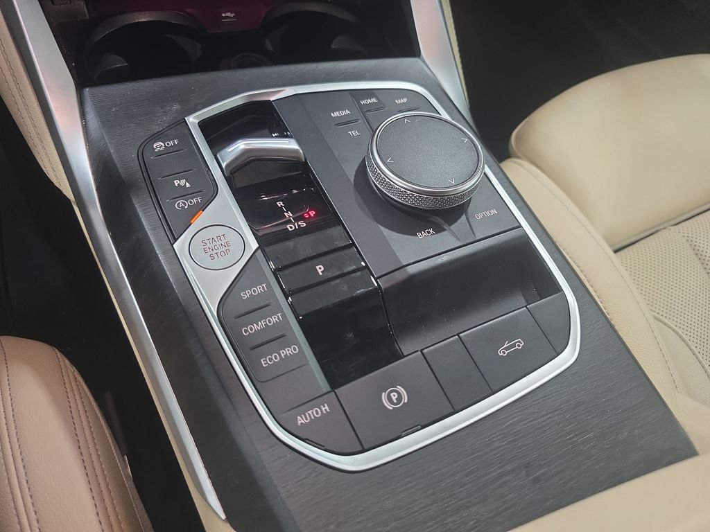 Used 2024 BMW 430i Convertible w/ M Sport Package RWD image 13