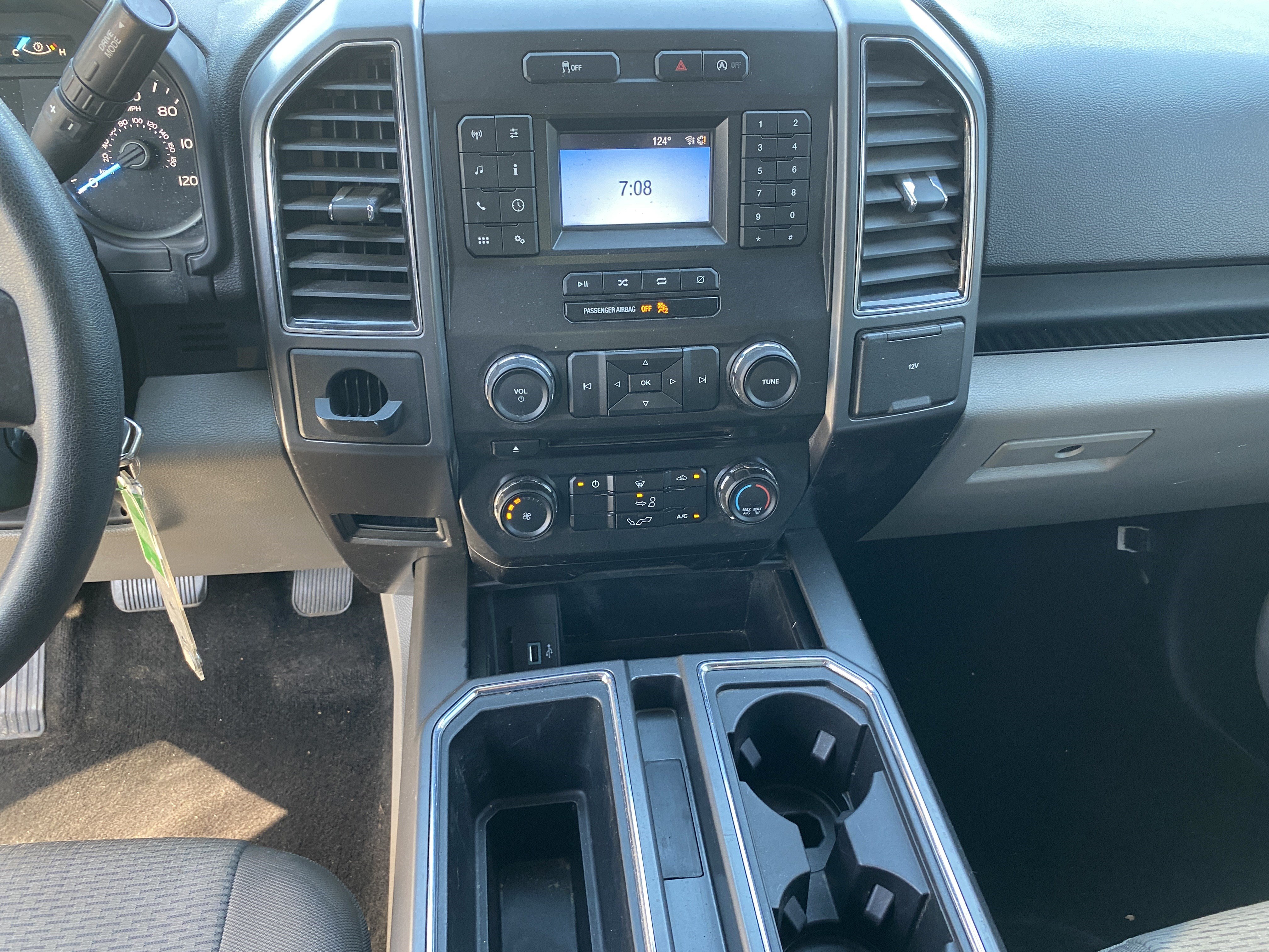 Used 2018 Ford F150 XLT RWD image 15
