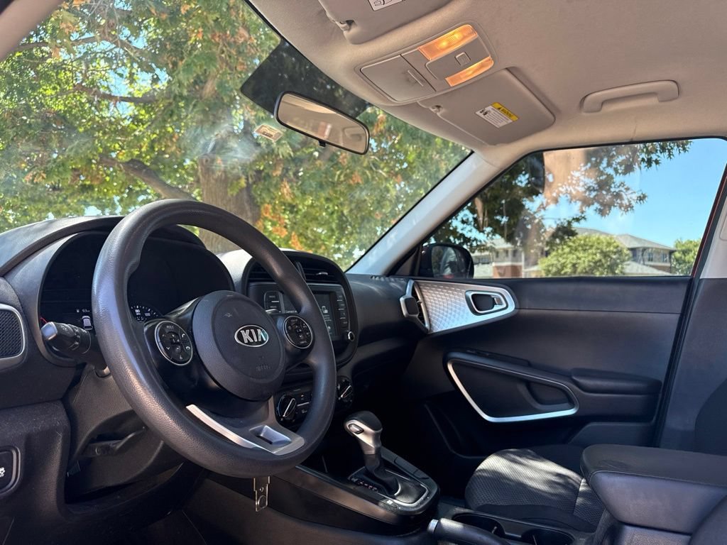 Used 2021 Kia Soul LX FWD image 26