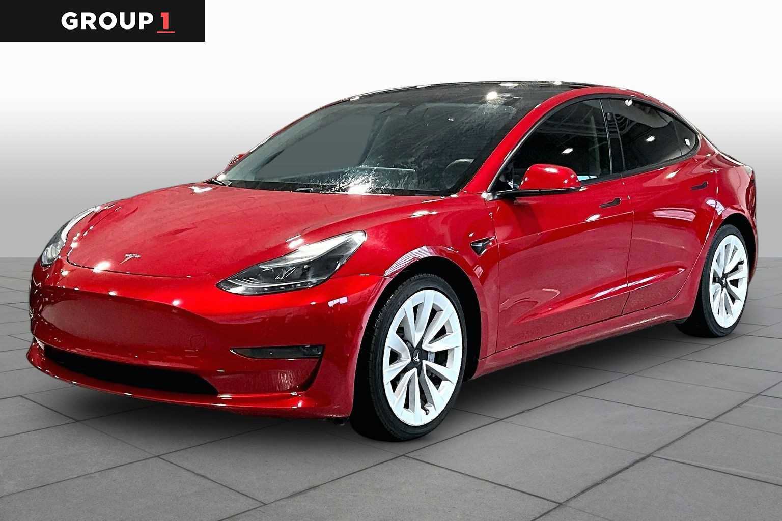 Used 2021 Tesla Model 3 Standard Range Plus RWD image 1