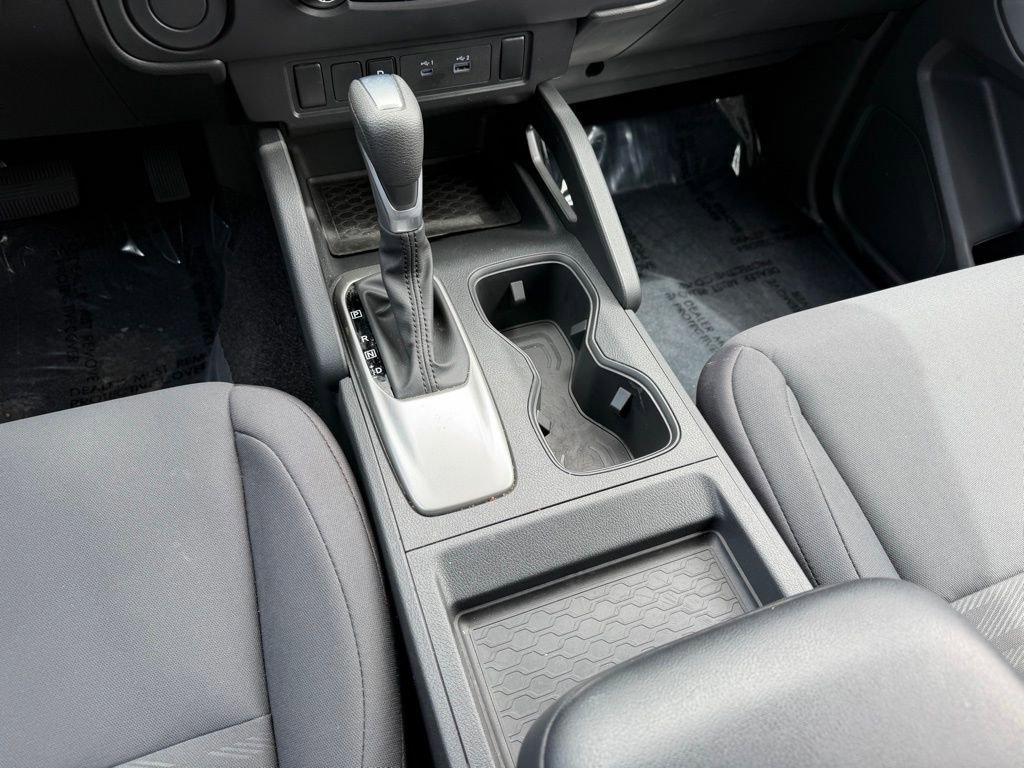 Used 2025 Nissan Frontier S image 16