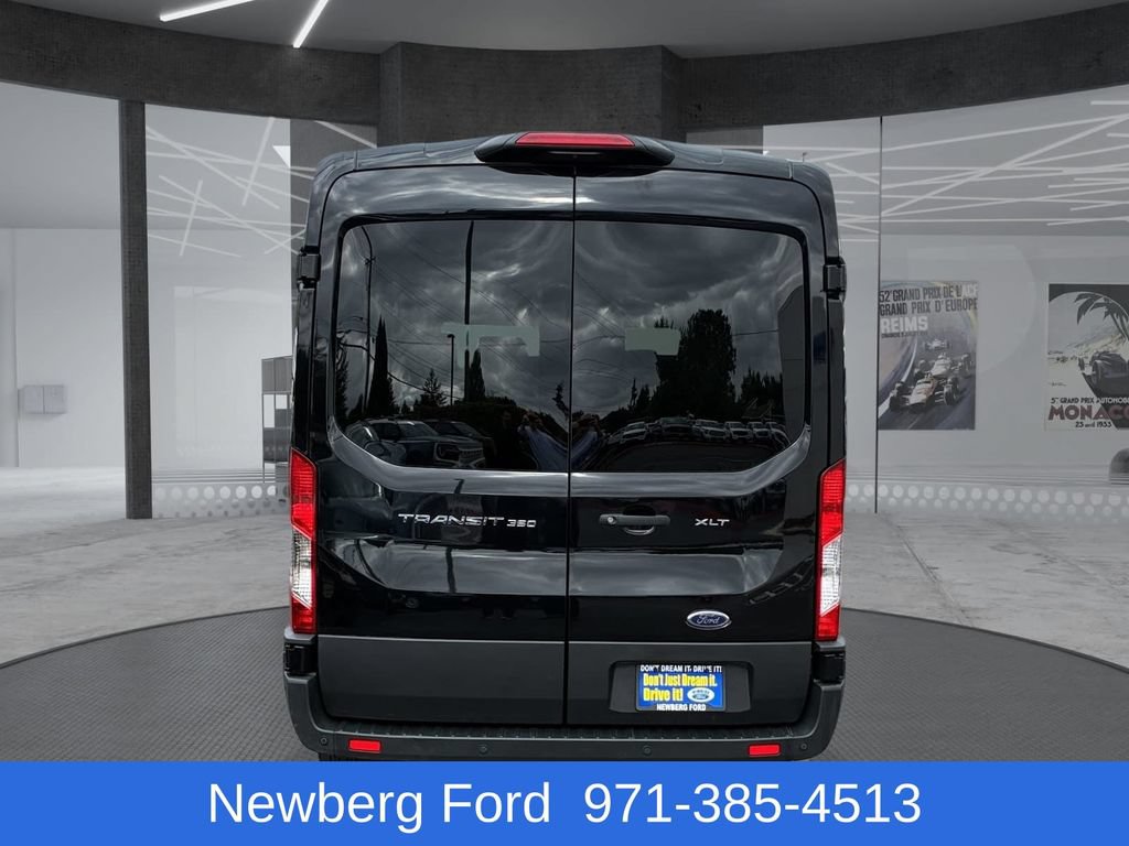 Used 2023 Ford Transit 350 XLT RWD image 6