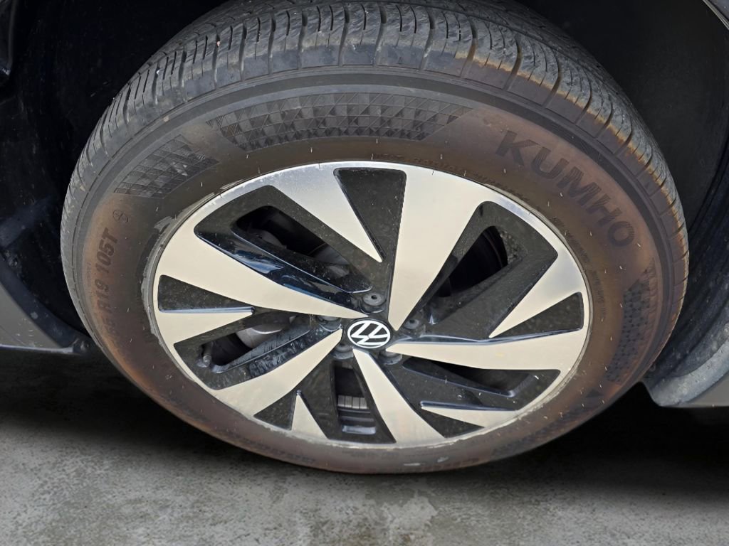 Used 2023 Volkswagen ID.4 Pro image 19