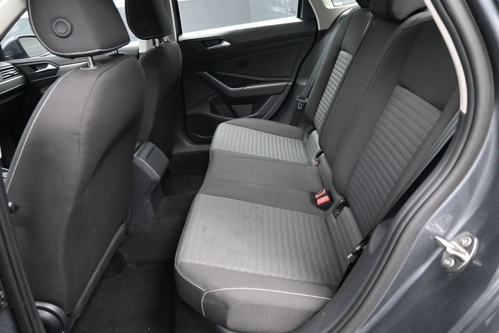 Used 2024 Volkswagen Jetta S FWD image 29
