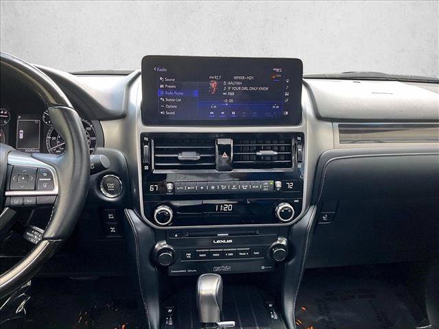 Used 2023 Lexus GX 460 Premium w/ Accessory Package AWD/4WD image 8