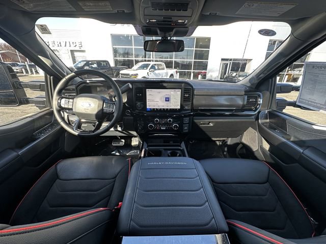 Used 2026 Ford F250 Lariat w/ Black Appearance Package image 17