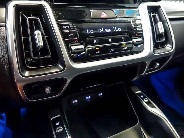 Used 2021 Kia Sorento S w/ Panoramic Sunroof Package AWD/4WD image 25