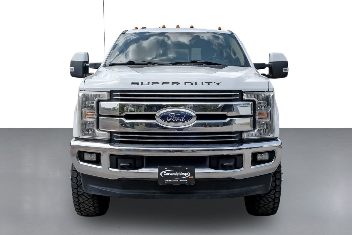 Used 2017 Ford F350 Lariat w/ Lariat Value Package image 3