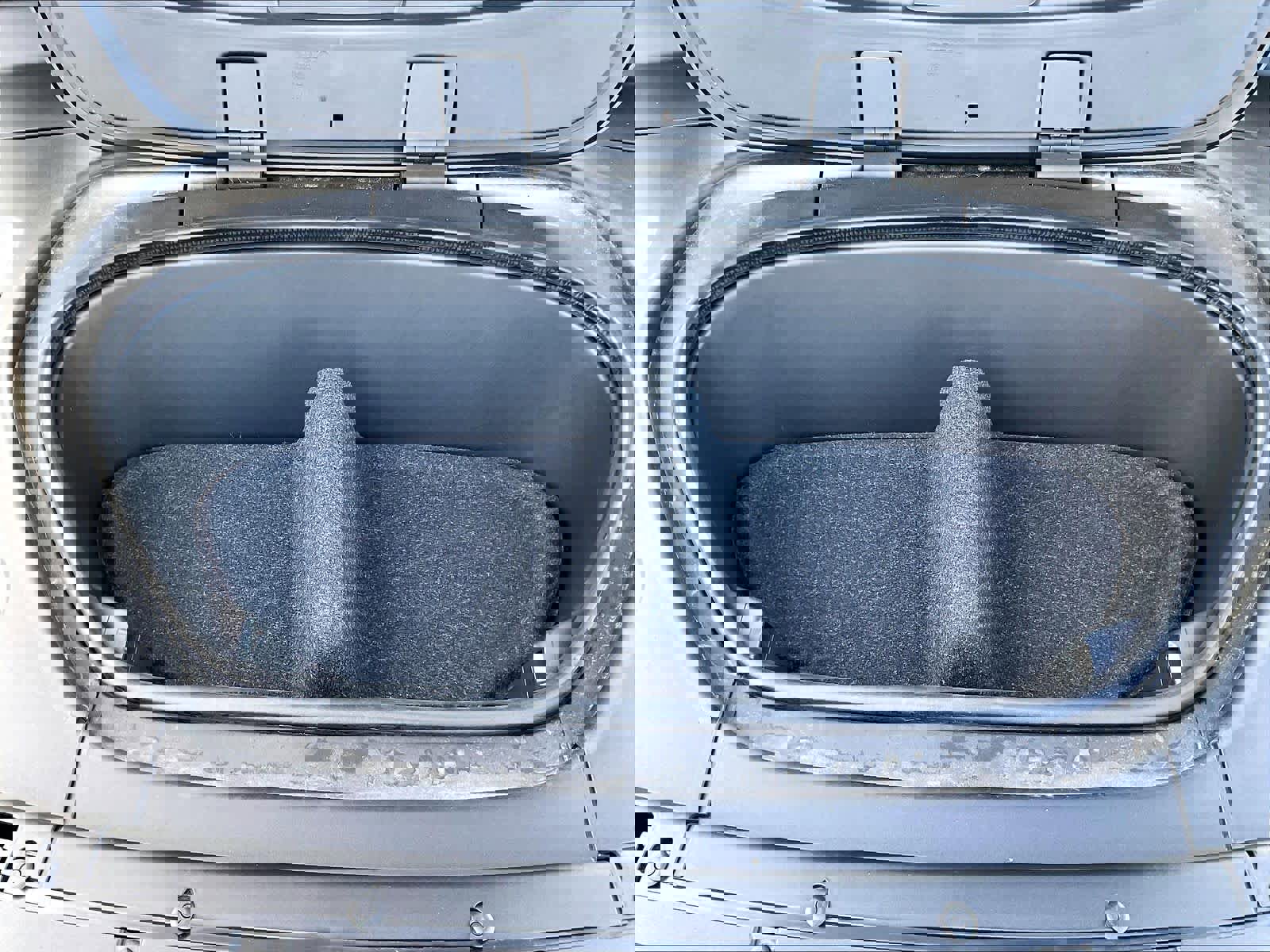 Used 2023 Volvo C40 P8 Recharge Plus image 33