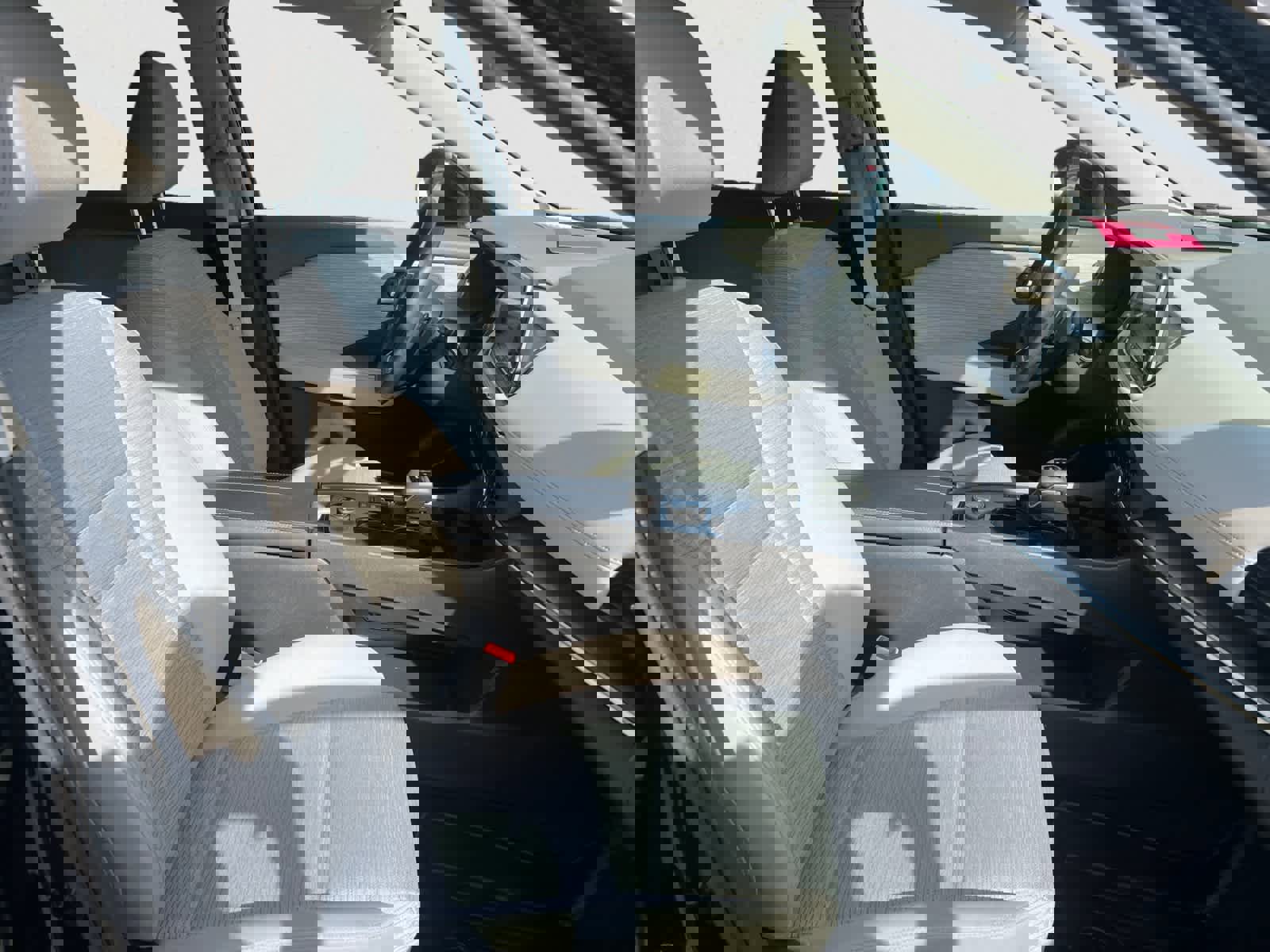 Certified 2023 Nissan Rogue SV image 15