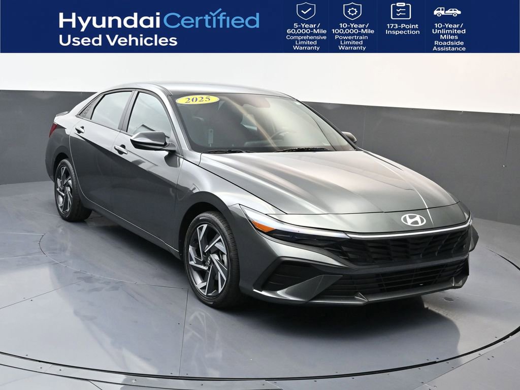 Certified 2025 Hyundai Elantra SEL