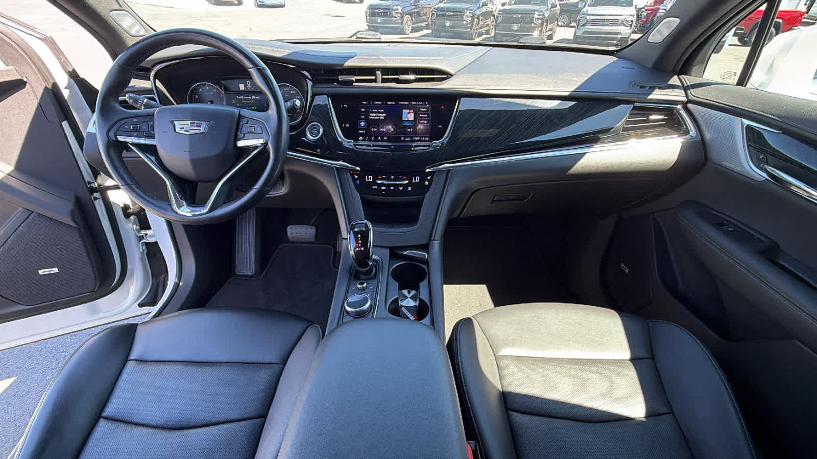 Used 2020 Cadillac XT6 Premium Luxury FWD image 26