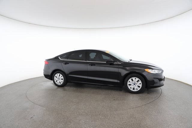 Used 2019 Ford Fusion S image 24