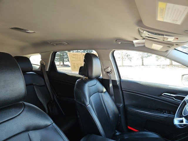 Used 2023 Kia Sportage EX image 13