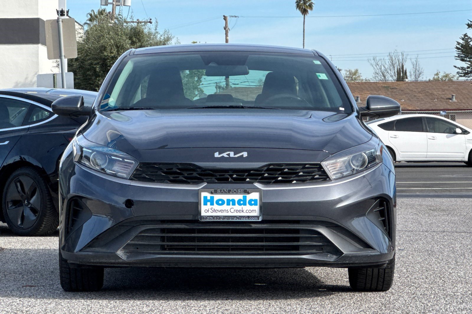 Used 2022 Kia Forte LXS FWD image 5