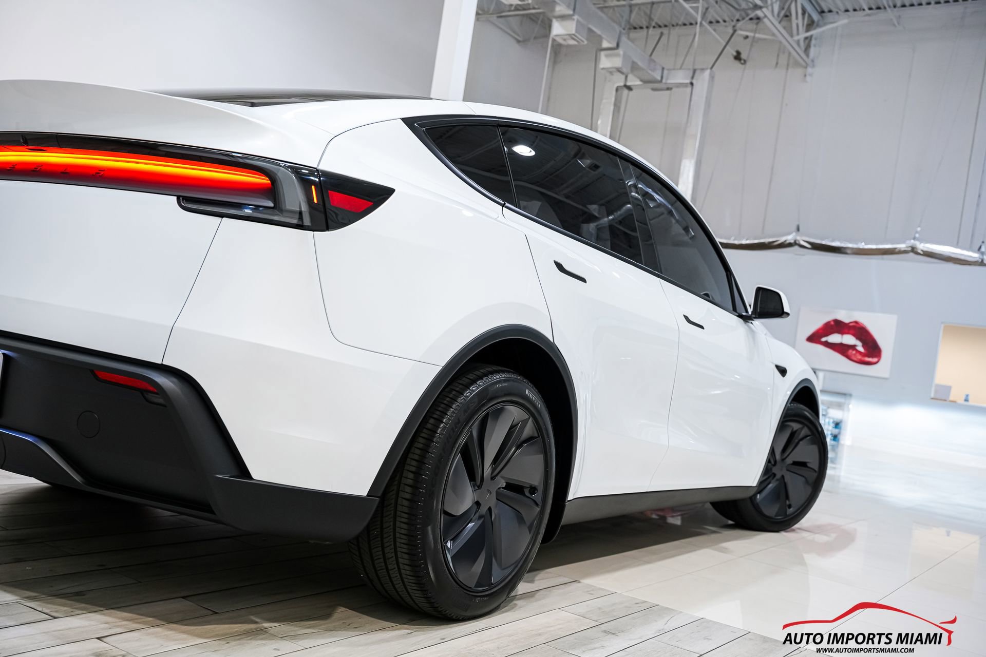 Used 2026 Tesla Model Y Long Range RWD image 34