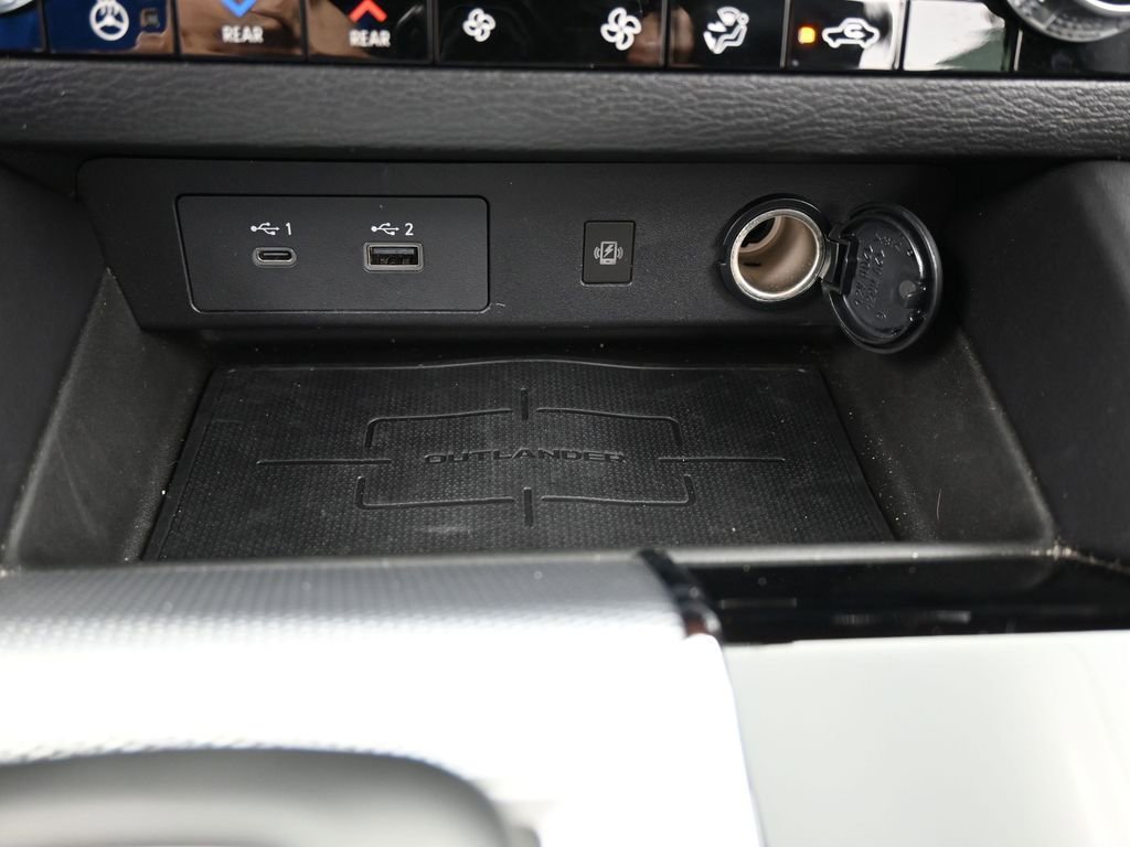 Used 2022 Mitsubishi Outlander SEL image 33