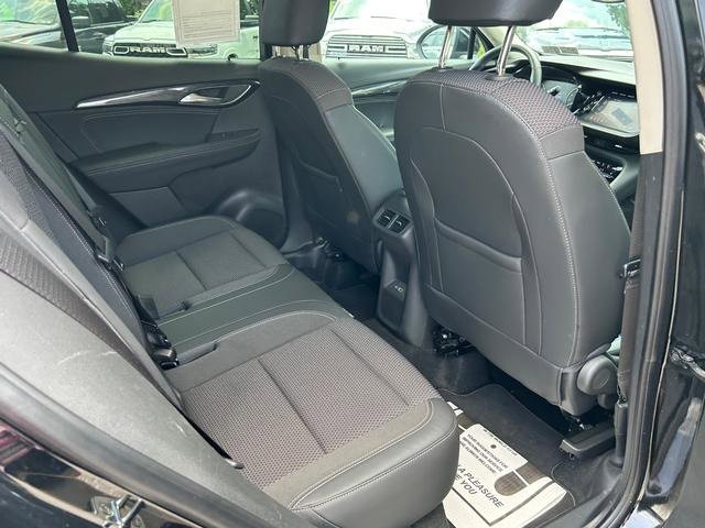 Used 2023 Buick Envision Preferred image 28