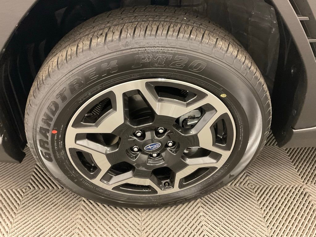 New 2026 Subaru Outback Touring image 9