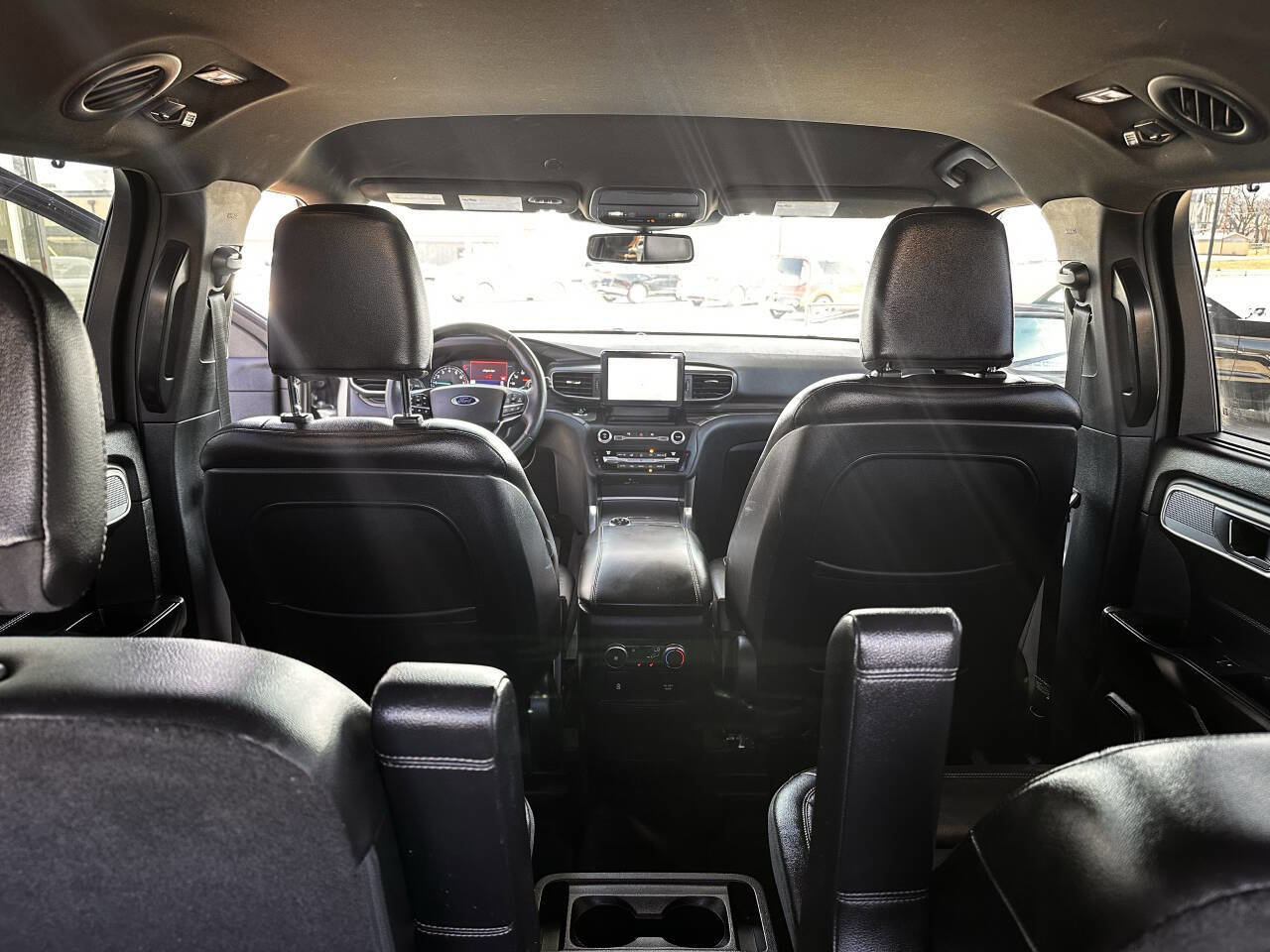 Used 2020 Ford Explorer Limited w/ Class III Trailer Tow Package image 12