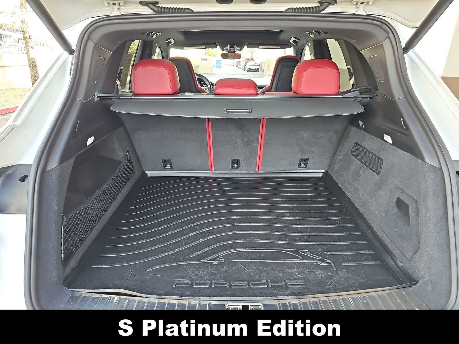 Used 2023 Porsche Cayenne S Platinum w/ Premium Package Plus AWD/4WD image 23