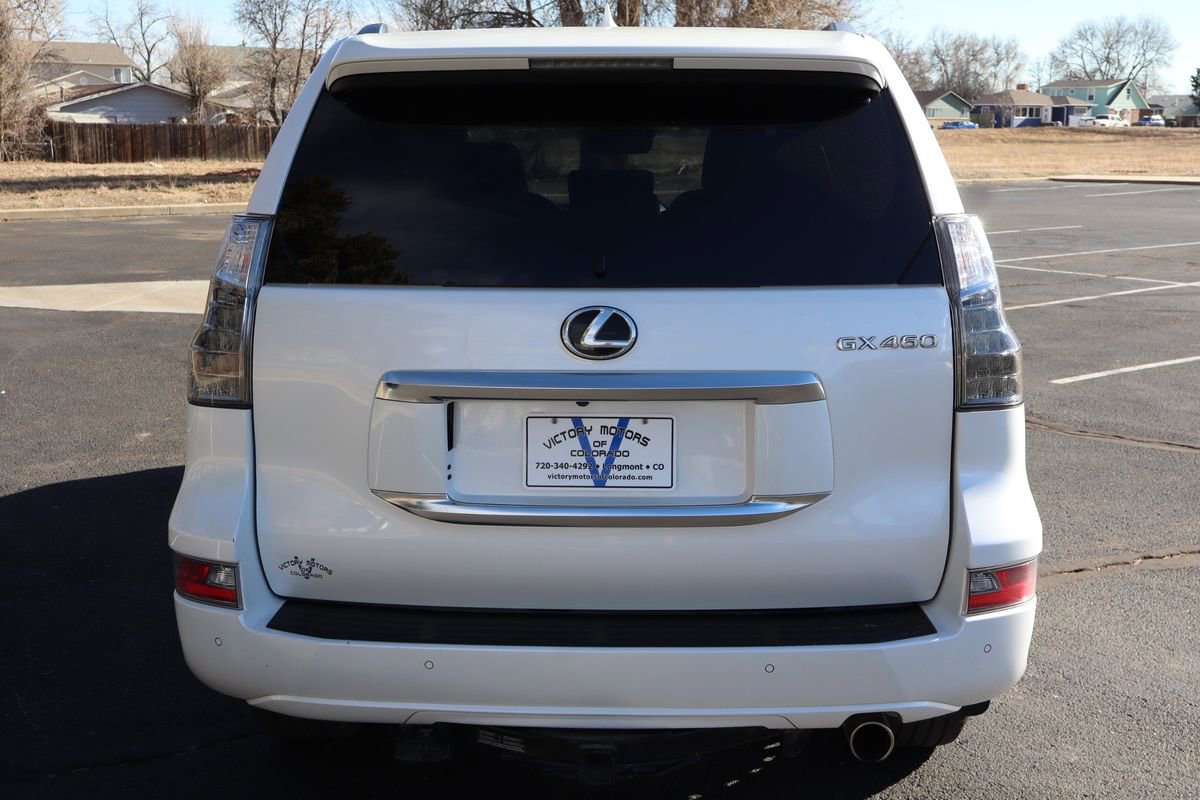 Used 2022 Lexus GX 460 Luxury w/ Off Road Package image 6
