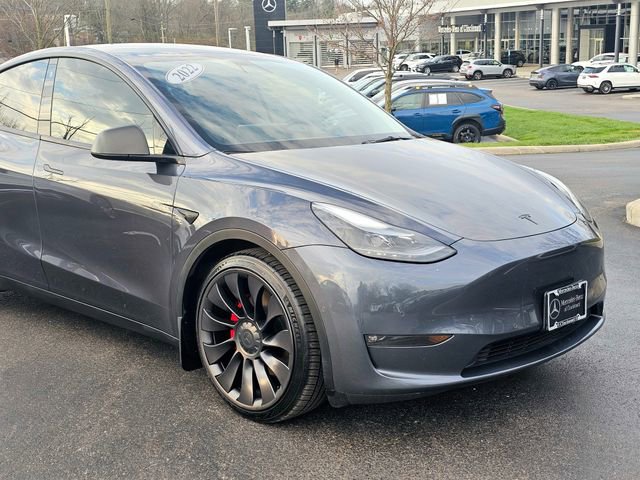 Used 2022 Tesla Model Y Performance image 2