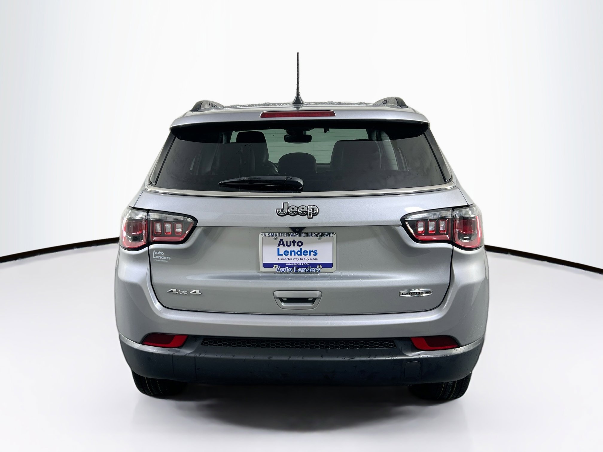 Used 2022 Jeep Compass Latitude AWD/4WD image 6