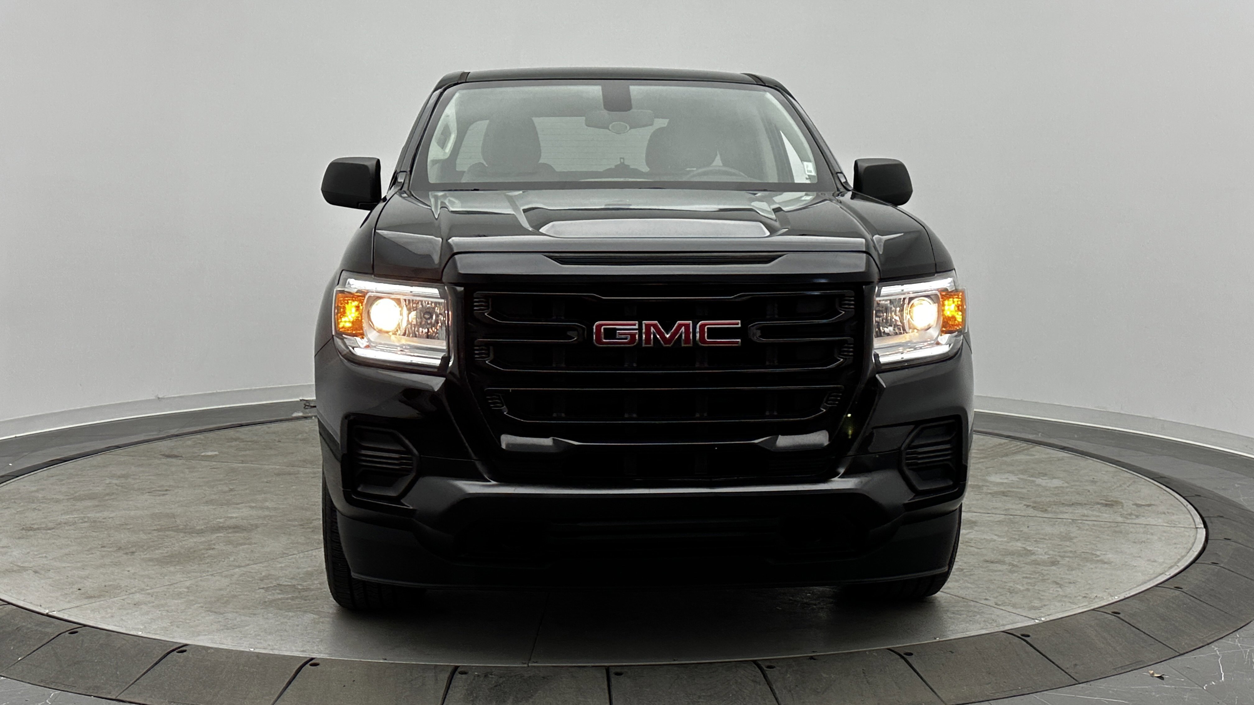 Used 2021 GMC Canyon Elevation Standard w/ Convenience Package image 2