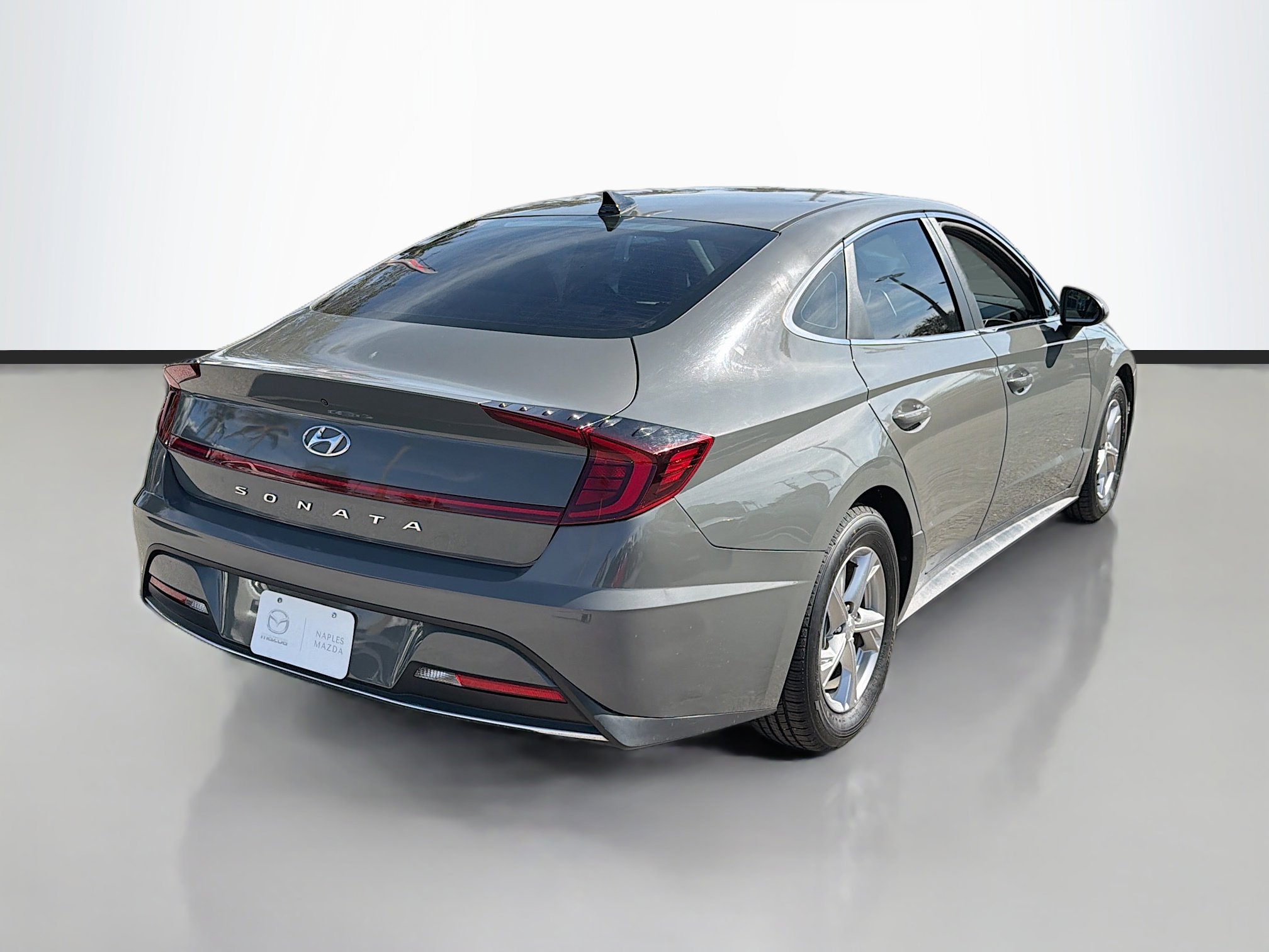 Used 2021 Hyundai Sonata SE image 3