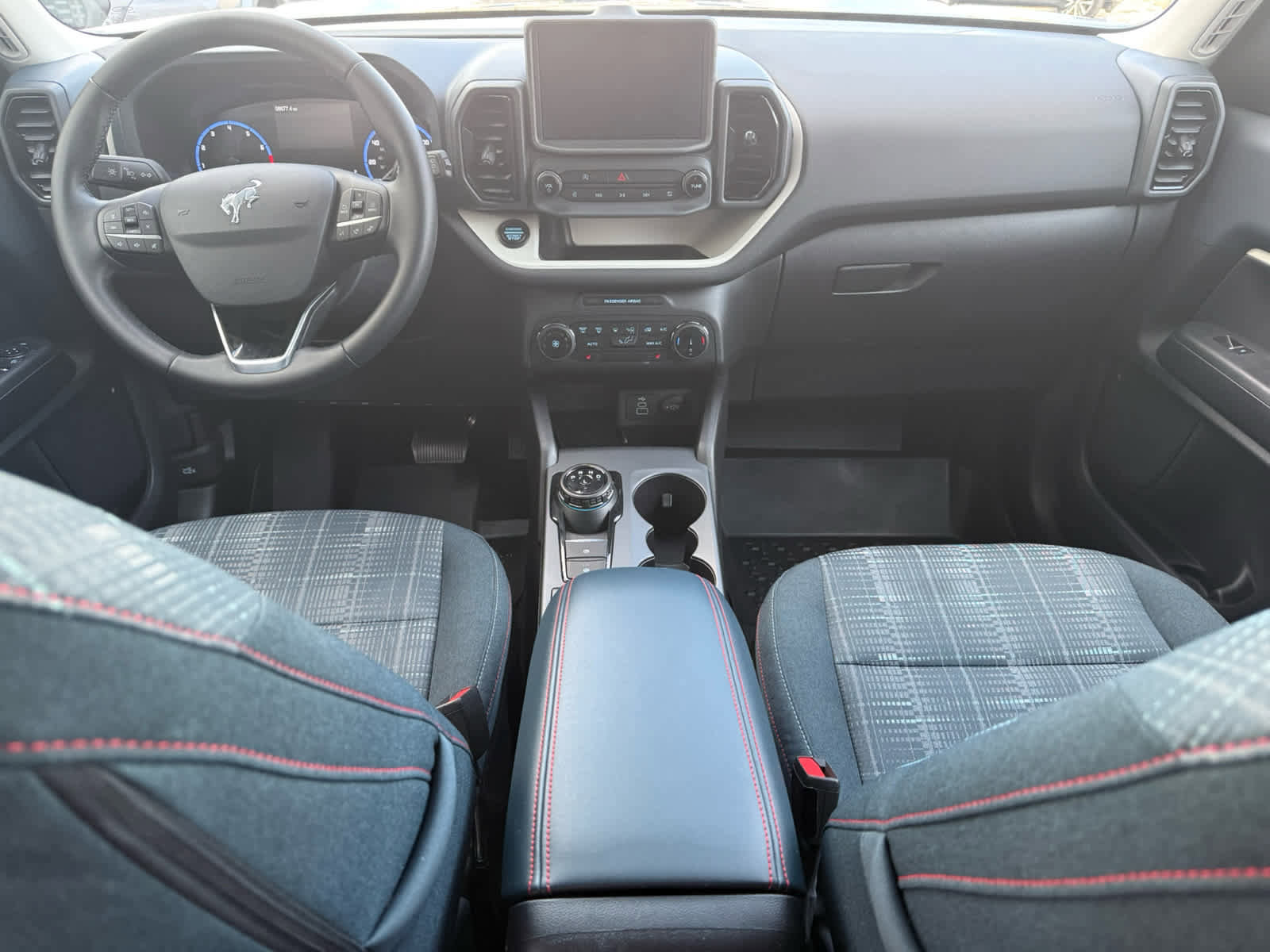 Used 2024 Ford Bronco Sport Heritage w/ Heritage Convenience Package image 17