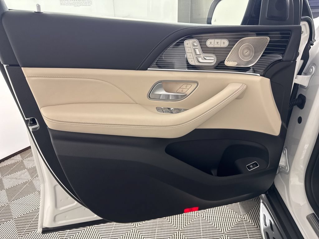 New 2026 Mercedes-Benz GLE 63 AMG S image 15