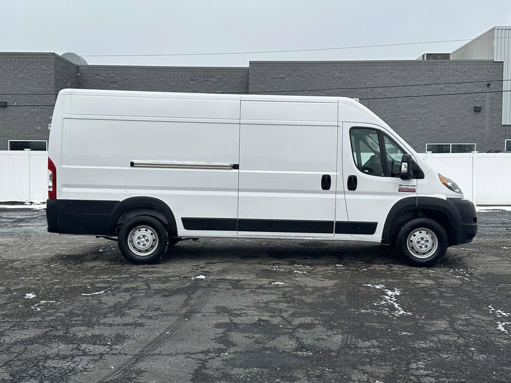 Used 2019 RAM ProMaster 3500 w/ Premium Appearance Group image 2
