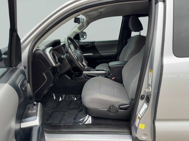 Used 2017 Toyota Tacoma SR5 image 19